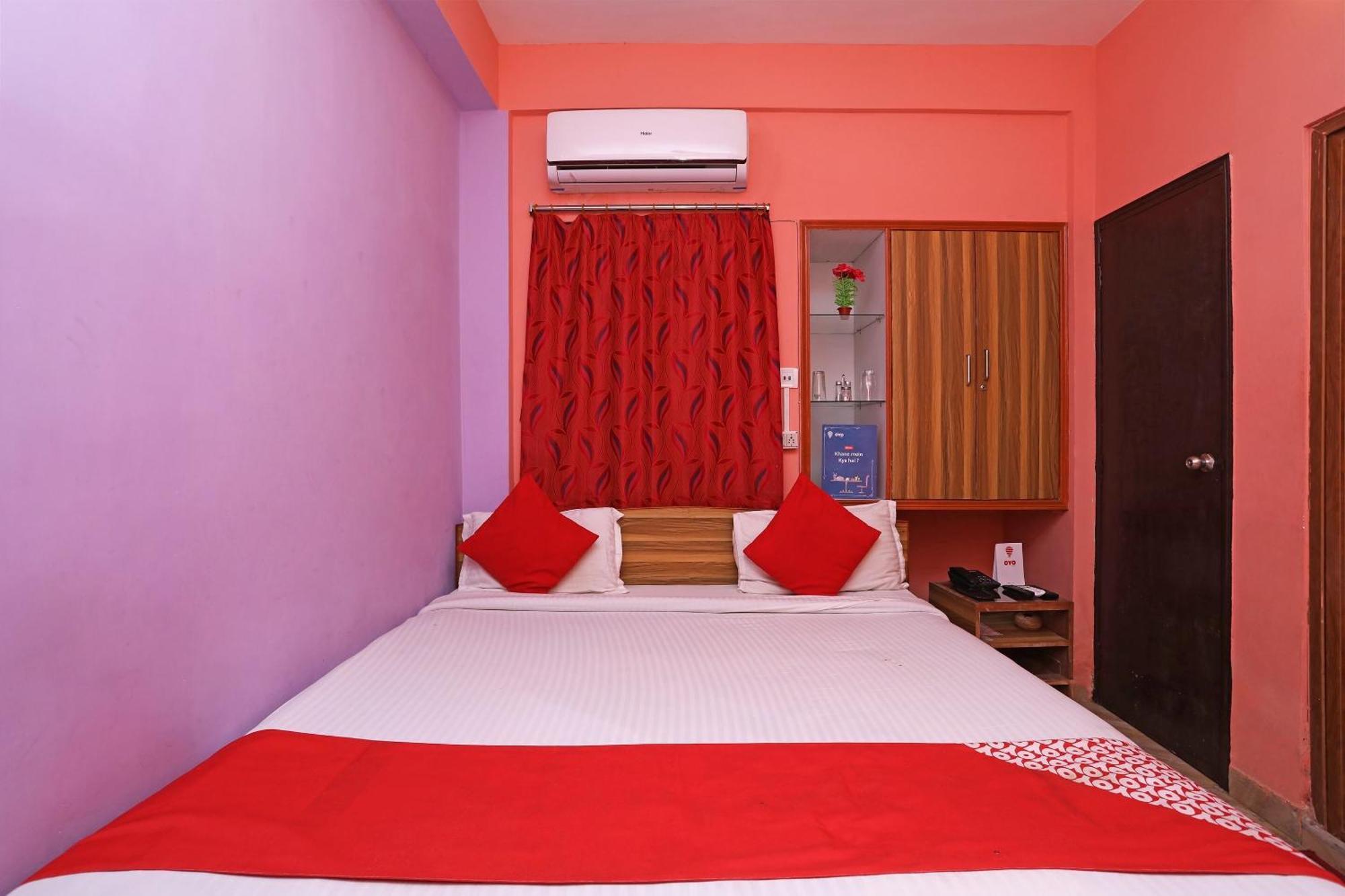 Silver Inn Near Acropolis Mall Calcutta Exteriör bild