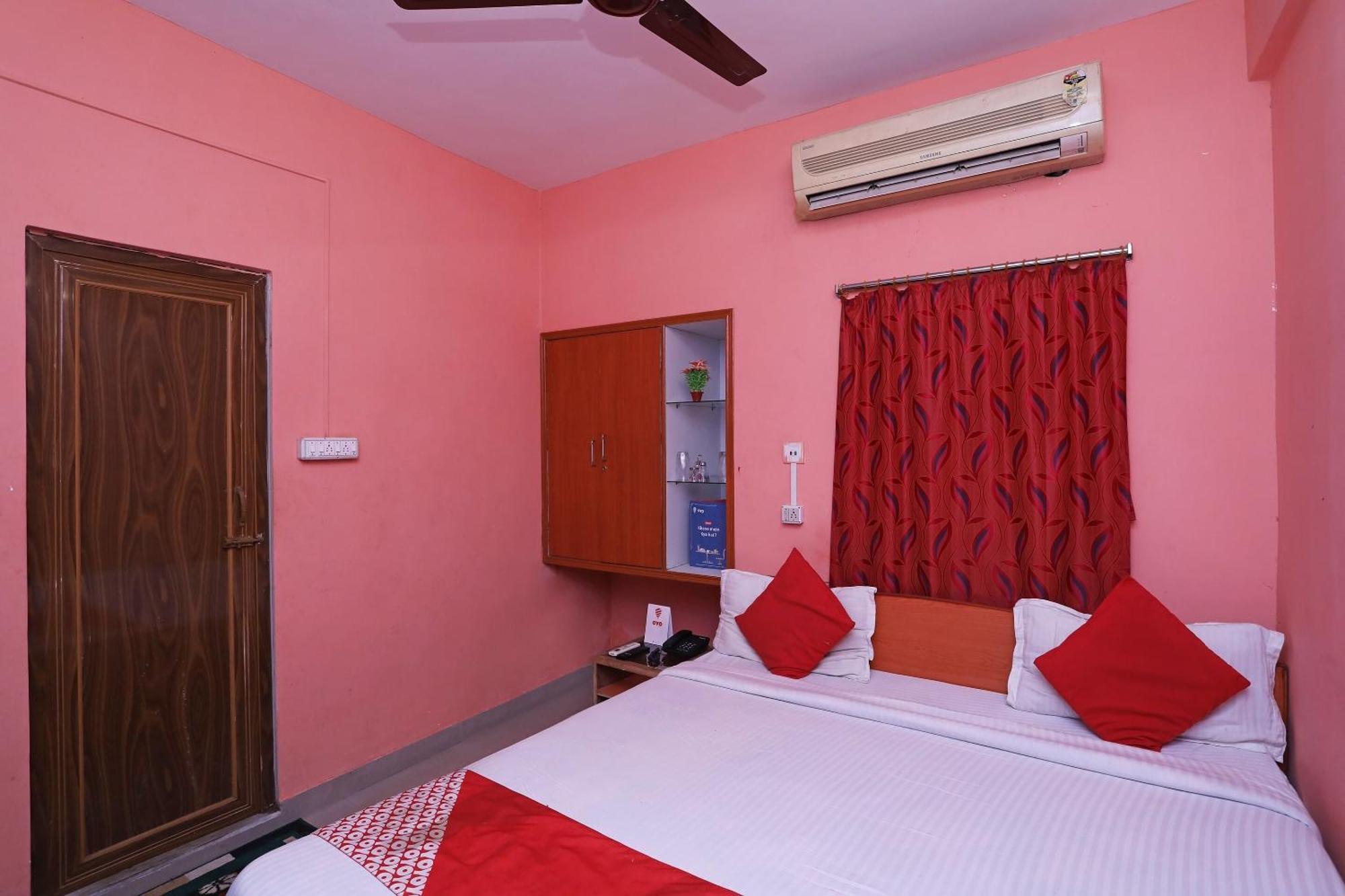 Silver Inn Near Acropolis Mall Calcutta Exteriör bild