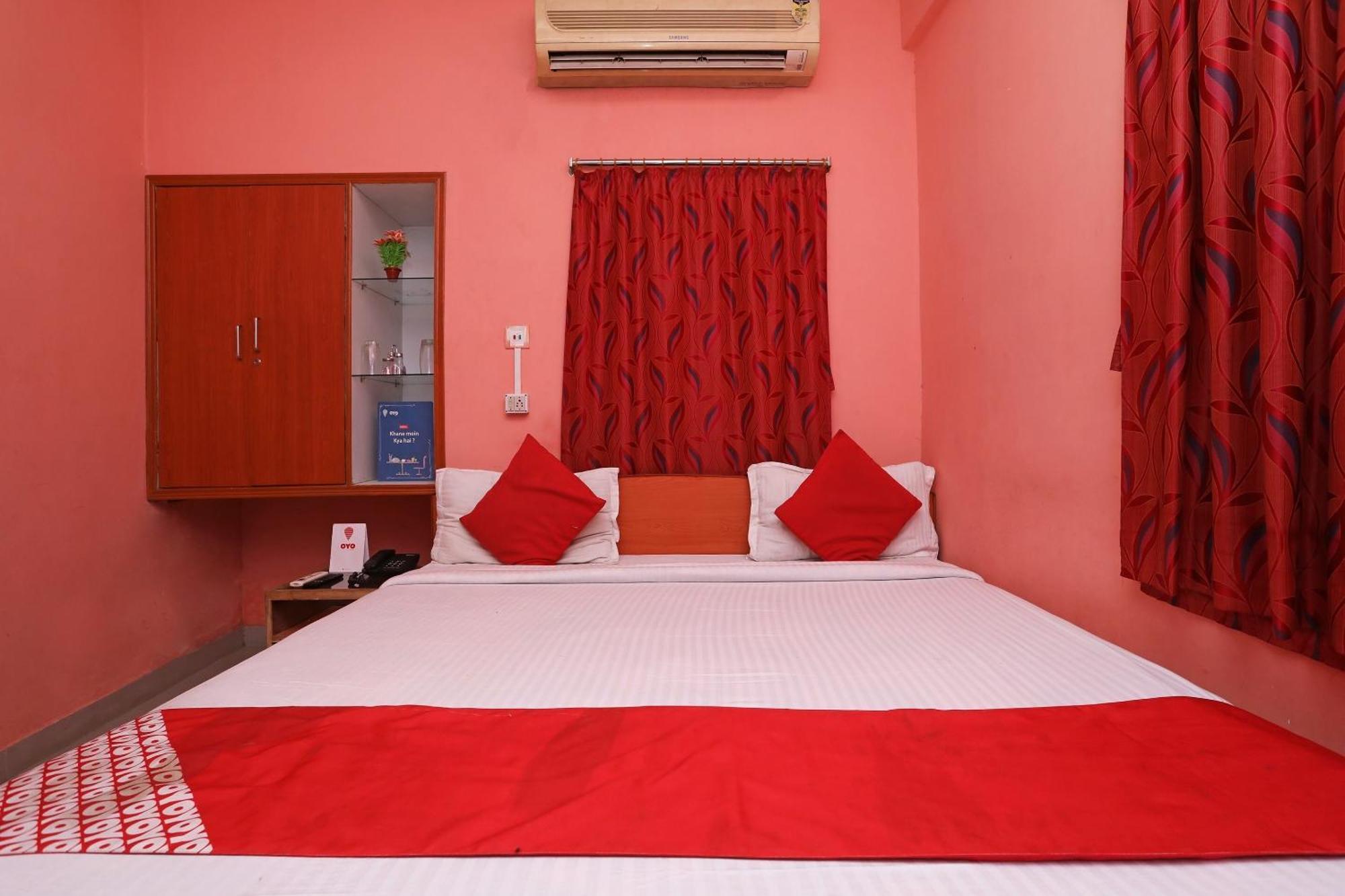 Silver Inn Near Acropolis Mall Calcutta Exteriör bild