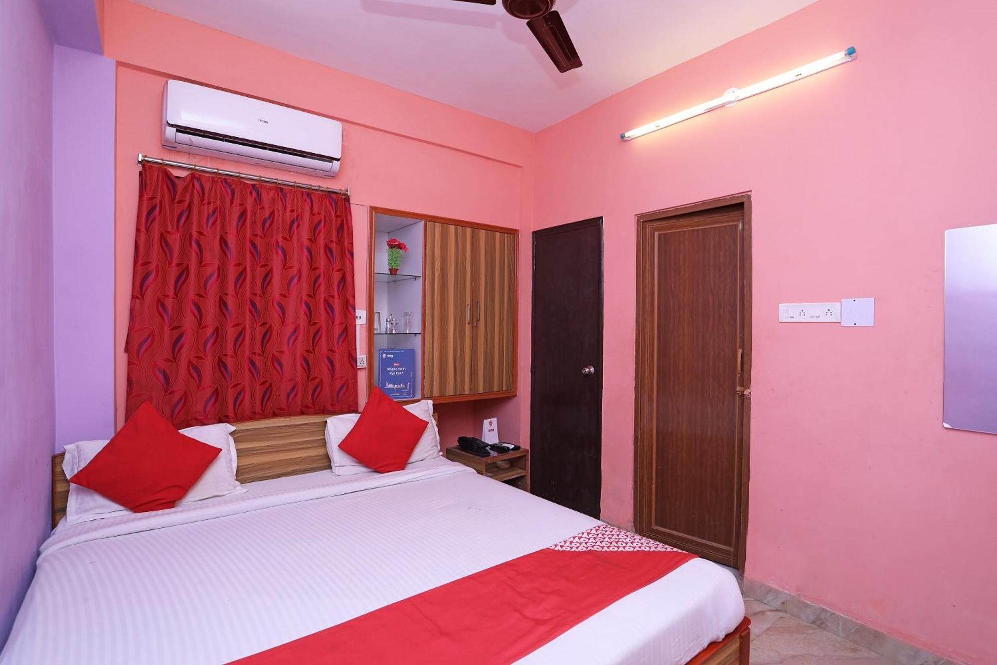 Silver Inn Near Acropolis Mall Calcutta Exteriör bild